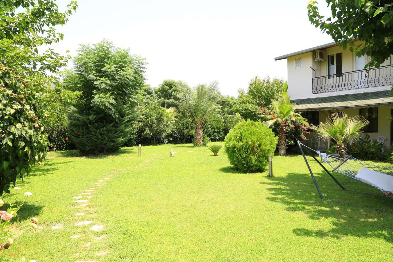 Tunays Pansiyon Bed & Breakfast Cirali Exterior photo