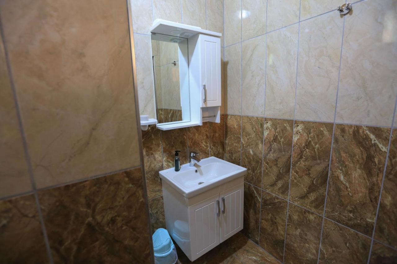 Tunays Pansiyon Bed & Breakfast Cirali Exterior photo