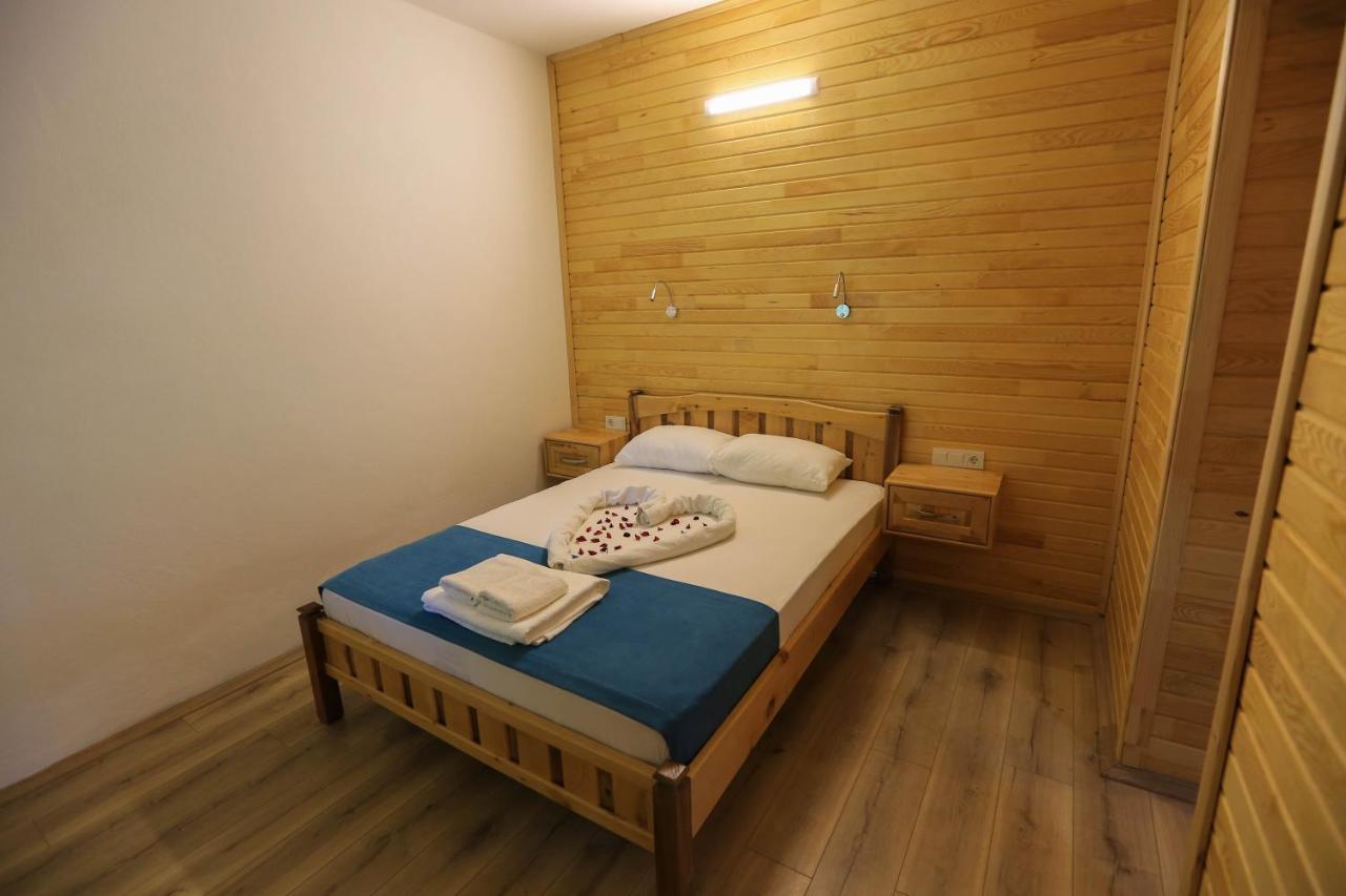 Tunays Pansiyon Bed & Breakfast Cirali Exterior photo