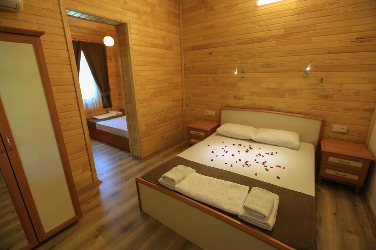 Tunays Pansiyon Bed & Breakfast Cirali Exterior photo